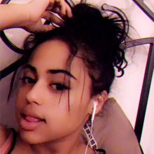 Meet your Posher, Zullymar marie